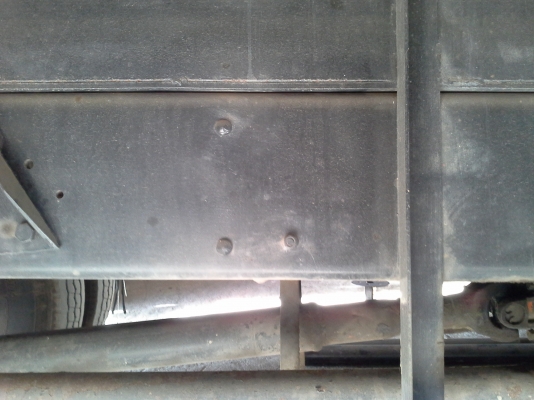 ขายด่วนไม่ค่อยได้ใช้งานประกอบตรงรุ่น  ยาง 900   น็อต8ตัวคัตซีใหญ่ตลอดเส้นเพิ่มรูปใหม่แล้วครับ  ไม่มีที่จอดครับ  สงขลาครับจ