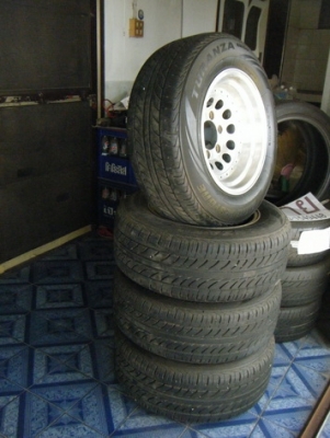 ขายล้อแม็กซ์หยดน้ำ 15 x 8 นิ้ว ขายล้อแม็กซ์หยดน้ำ 15 x 8 นิ้ว