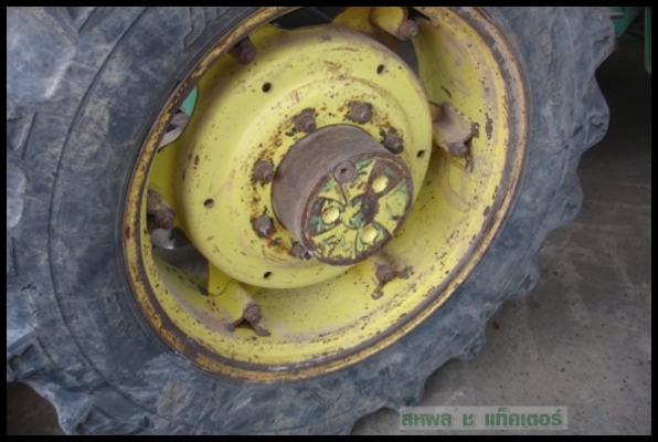 จอนเดียร์ 2955 4x4 6 สูบ ราคาไม่แพง สนใจโทร 0925192499 คุณสวน