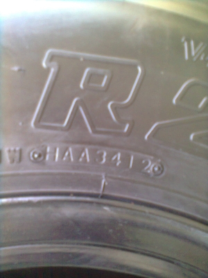 ปรับราคาใหม่ขายยางป้ายแดงพร้อมกะทะเหล็กยางบริสโตร์ 700R16  ยางปี3412 สวยๆ จำนวน 4 เส้น