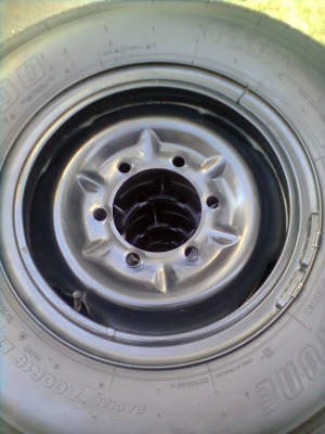 ปรับราคาใหม่ขายยางป้ายแดงพร้อมกะทะเหล็กยางบริสโตร์ 700R16  ยางปี3412 สวยๆ จำนวน 4 เส้น