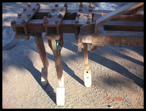 หางขูดดินสำหรับรถแท็คเตอร์ ราคาไม่แพง สนใจโทร 081-8570337 คุณสวน