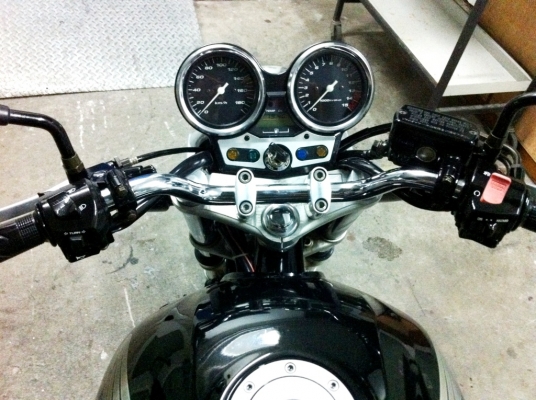 ขาย CB400 SF V-TEC1 ปี2001 อินวอยแท้+พรบ. ราคาพิเศษ