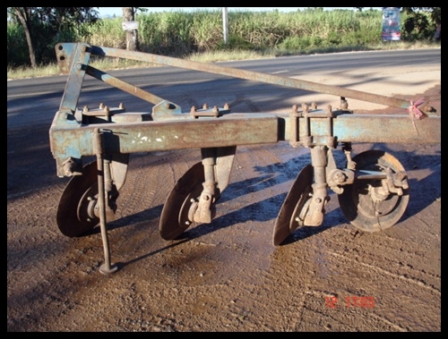 หาง 3 สภาพดี ราคาไม่แพง สนใจโทรสอบถามได้ 081-8570337 คุณสวน