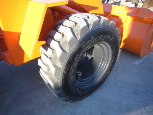 ขายรถตักเล็ก HITACHI รุ่น LX20 มือสองญีปุ่น ขายรถตักเล็ก HITACHI รุ่น LX20 มือสองญีปุ่น