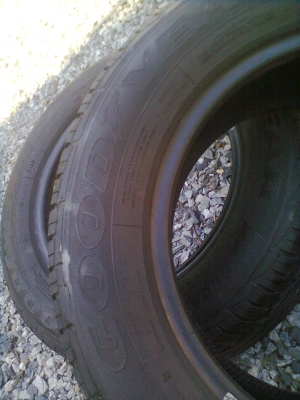 ปรับราคาใหม่ขายยาง goodyear 185/65R14 ปี09 จำนวน2เส้น