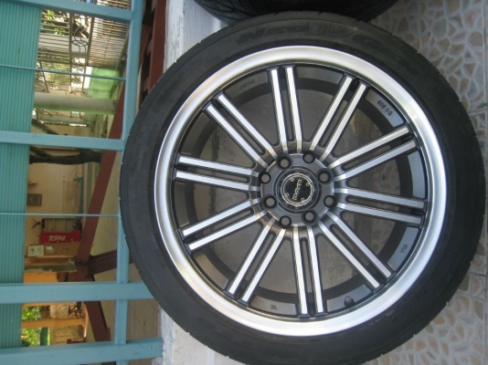 ขายล้อแม็ก 17"x7" et42 4/100,114 + ยางปี 10 ( 081-3747940)