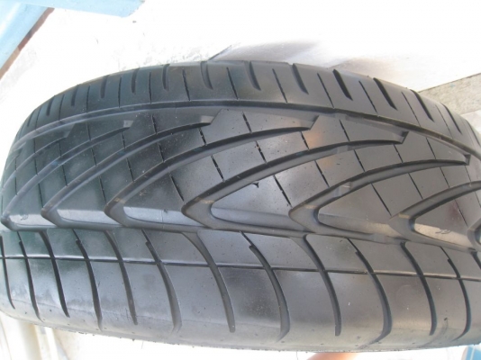 ขายล้อแม็ก 17"x7" et42 4/100,114 + ยางปี 10 ( 081-3747940)