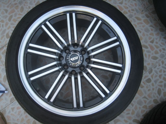 ขายล้อแม็ก 17"x7" et42 4/100,114 + ยางปี 10 ( 081-3747940)