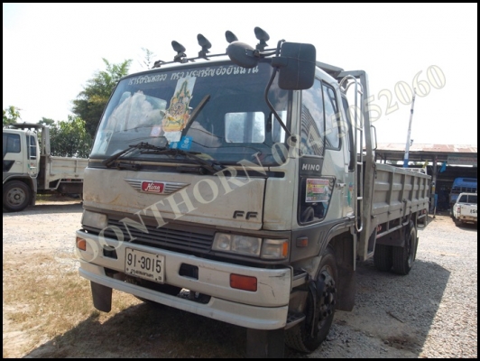 ขายด่วน รถบรรทุก 6 ล้อ HINO FF3H 195 แรง (รถห้างแท้) กระบะ 5.5M สภาพเดิมๆสวย พร้อมใช้งาน ราคาสุดคุ้ม