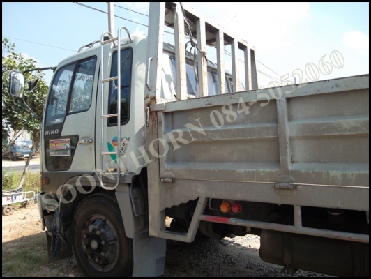 ขายด่วน รถบรรทุก 6 ล้อ HINO FF3H 195 แรง (รถห้างแท้) กระบะ 5.5M สภาพเดิมๆสวย พร้อมใช้งาน ราคาสุดคุ้ม ขายด่วน รถบรรทุก 6 ล้อ HINO FF3H 195 แรง (รถห้างแท้) กระบะ 5.5M สภาพเดิมๆสวย พร้อมใช้งาน ราคาสุดคุ้ม