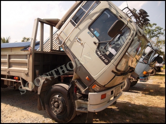 ขายด่วน รถบรรทุก 6 ล้อ HINO FF3H 195 แรง (รถห้างแท้) กระบะ 5.5M สภาพเดิมๆสวย พร้อมใช้งาน ราคาสุดคุ้ม ขายด่วน รถบรรทุก 6 ล้อ HINO FF3H 195 แรง (รถห้างแท้) กระบะ 5.5M สภาพเดิมๆสวย พร้อมใช้งาน ราคาสุดคุ้ม