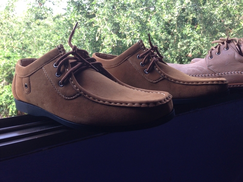 ร้องเท้าใหม่ไว้ไส่ขับรถ399ทุกคู่คับ