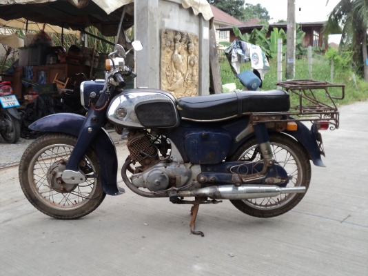 วุฒินนบุรี// บริการรับซื้อ-ขายมอไซค์ทุกรุ่นทั้งรถบิ๊กไบค์-โบราณมีรถบริการถึงที่คับ