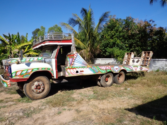 ขายรถเกี่ยวข้าวไอ้หนุ่มไวไฟปี 54 เครื่อง HINO 12 HT นอก