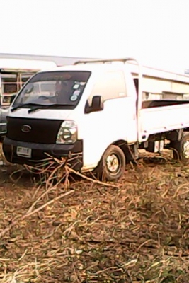 ขายรถบรรทุก4ล้อกลาง เกียจัมโบ้2700 ปี05 ขายถูกๆ110000เอกสารพร้อมโอน