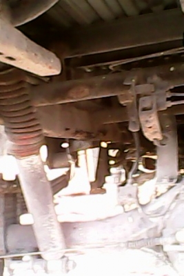 ขายรถบรรทุก4ล้อกลาง เกียจัมโบ้2700 ปี05 ขายถูกๆ110000เอกสารพร้อมโอน