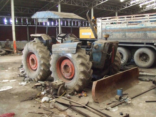 รถเทรคเตอร์ ford