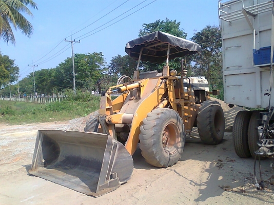 ขายด่วน!..รถตักล้อยาง KOMATSU PLAY LOADER 510 รถสวย ทรงดี พร้อมลุย.