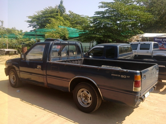 อีซูซเดิมสวย ขายถูก พร้อมใช้ อีซูซเดิมสวย ขายถูก พร้อมใช้