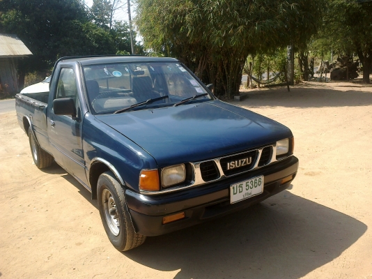 อีซูซเดิมสวย ขายถูก พร้อมใช้