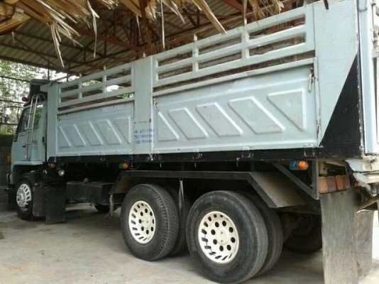 รถอิซูซุ 10 ล้อดั๊ม FXZ 195 แรงม้า ปี 38  สนใจติดต่อ 081- 6079515