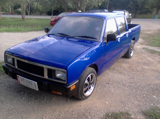 ขายเคบี 4 ประตู แต่งสวยเครื่องดาก้อน 2.8