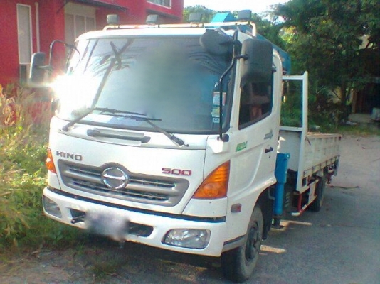 รถฮีโน่ 6 ล้อ FC9J 175 แรงม้า ปี 54 ติดเครน 3 ตัน วิ่ง 40000 กม. สนใจติดต่อ 081 - 6079515 รถฮีโน่ 6 ล้อ FC9J 175 แรงม้า ปี 54 ติดเครน 3 ตัน วิ่ง 40000 กม. สนใจติดต่อ 081 - 6079515