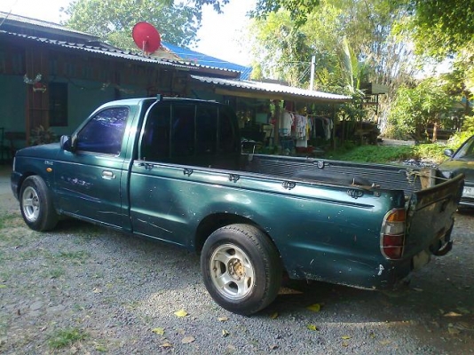 ford ranger หัวเดียว ปี 03 เครื่อง 2.5 มีเพาเวอร์ค่ะ ford ranger หัวเดียว ปี 03 เครื่อง 2.5 มีเพาเวอร์ค่ะ