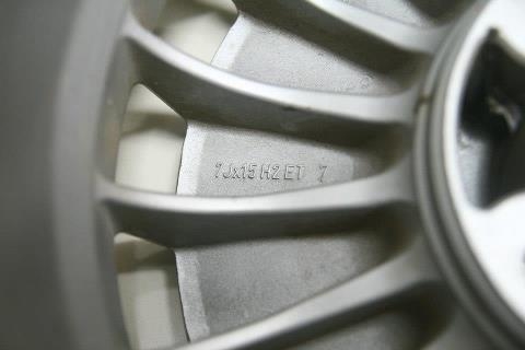 ล้อแม็กเรโทร ล้อแม็กเรโทร