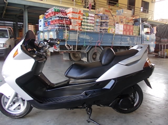 ขออนุญาติขาย yamaha majesty 250cc (ปี1998) ประกอบใหม่ อินวอยส์ออกชื่อผู้ซื้อ