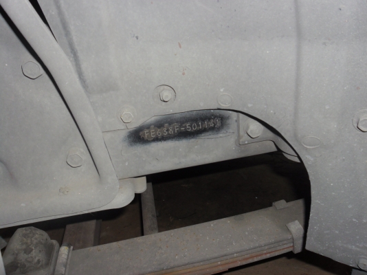 หกล้อMITSUBISHI เครื่อง140 แรง ยาว5 เมตร คันซีสวยเอกสารทะเบียนเต็ม สนใจโทรมานะครับ