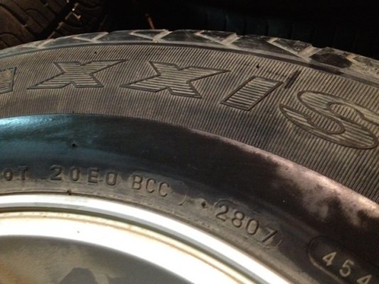 ขายแม็กเดิมมือ2 Isuzu Dmax ขอบ15 6 รู 139.7 +ยาง ราคา 6,500 บาท ราคาถูก ขายแม็กเดิมมือ2 Isuzu Dmax ขอบ15 6 รู 139.7 +ยาง ราคา 6,500 บาท ราคาถูก