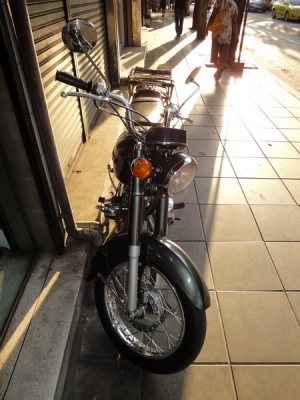 รายละเอียด k 125 Mark 3 สตาร์ตมือ ทีเดียวติด ทำเครื่องฟิตแน่น มีทะเบียน เล่มพร้อมโอน รายละเอียด k 125 Mark 3 สตาร์ตมือ ทีเดียวติด ทำเครื่องฟิตแน่น มีทะเบียน เล่มพร้อมโอน