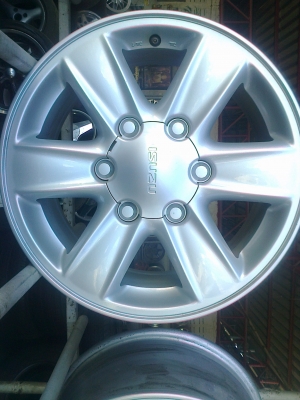 ล้อISUZU ขอบ16 all new 4วง9000บาท (ถอดจากป้ายแดง)