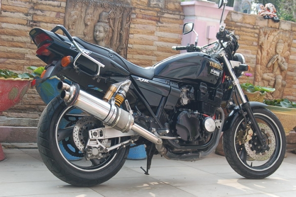 XJR400 ปี2000 Black Edition บวกงานเคฟล่า ท่อสูตร สวยๆๆ