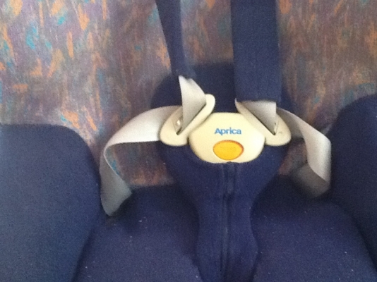 ขายเบาะนั่งสำหรับเด็ก Africa made in Japan ขายเบาะนั่งสำหรับเด็ก Africa made in Japan