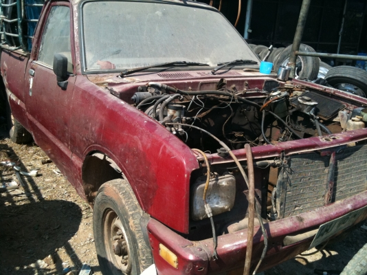 ขาย เครื่องอิซูซุ ดร้าก้อน 2500