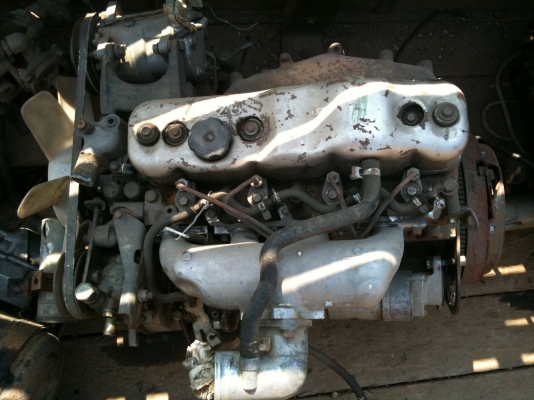 ขาย เครื่องอิซูซุ ดร้าก้อน 2500