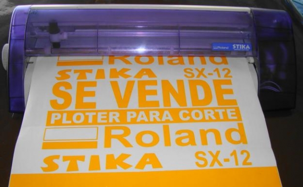 เครื่องตัดสติ๊กเกอร์ roland sx12