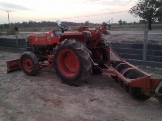 KUBOTA L34 ปี50 อุปกรณ์3 ชิ้น