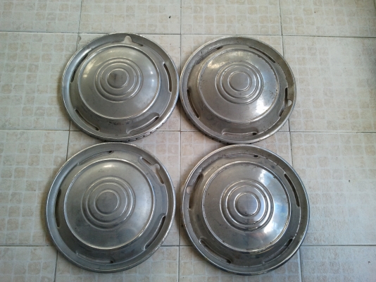 ฝาครอบล้อ มาสด้า 1000 สภาพสวยกริ๊บ ราคา 2,500 บาท ติดต่อ คุณเอ๋รามอินทราซอย 5 โทร. 086-3821939 ฝาครอบล้อ มาสด้า 1000 สภาพสวยกริ๊บ ราคา 2,500 บาท ติดต่อ คุณเอ๋รามอินทราซอย 5 โทร. 086-3821939