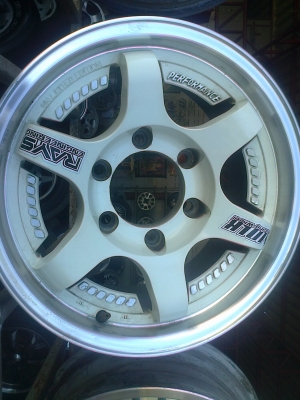 ล้อบขอบ15 6รู volk  4วง 7500 บาท