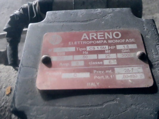 ปั๊มน้ำขนาด 1.5 นิ้ว ใบพัดทองเหลืองใหญ่ ยี่ห้อ ARENO ปั้มได้สูงและแรง