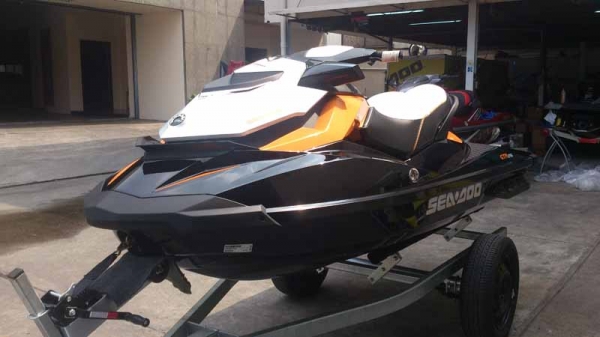 !!!!! ร้าน GoForJet ขาย Sea-Doo GTR 215 ปี 2012 NEW !!!!!
