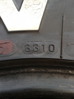 ขายยาง Mud Maxxis 764 ขนาด 31x10.5R15 ปี 10 สภาพพร้อมใช้งาน ขายยาง Mud Maxxis 764 ขนาด 31x10.5R15 ปี 10 สภาพพร้อมใช้งาน