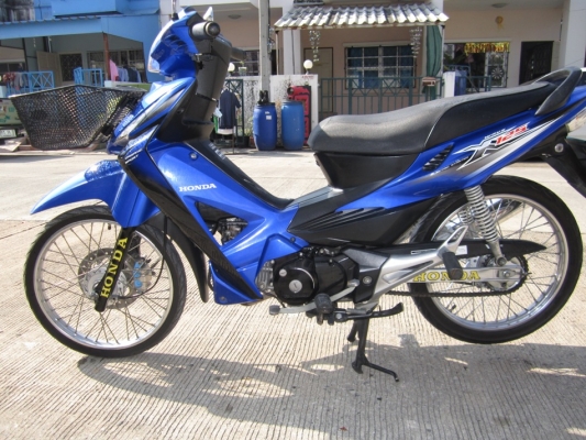 ขายด่วนwave125xสตาทมือปี52เครื่องดีเดิมๆทะเบียน-โอน