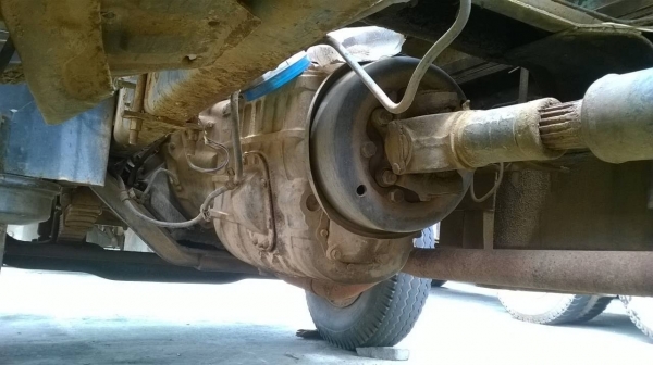 ขายเทนเลอร์ 10 ล้อ 2 เพลา บรรทุกแบคโฮ 200 NISSAN CW30M เครื่อง 230 แรงม้า พวงมาลัยพาวเวอร์ เบรคทิฟฟี่ เอกสารทะเบียนพร้อมโอนครับ ขายเทนเลอร์ 10 ล้อ 2 เพลา บรรทุกแบคโฮ 200 NISSAN CW30M เครื่อง 230 แรงม้า พวงมาลัยพาวเวอร์ เบรคทิฟฟี่ เอกสารทะเบียนพร้อมโอนครับ