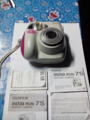 ขายกล้อง โพราลอย สภาพพร้อมใช้ Fuji instax mini7s 1,890 บาท