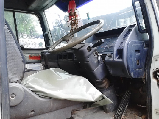 ขายอีกแล้วครับ HINO FF3H กระคาร์โก้ 7 เมตร ติดเครน ไมร์ดะ 3.9 ตัน